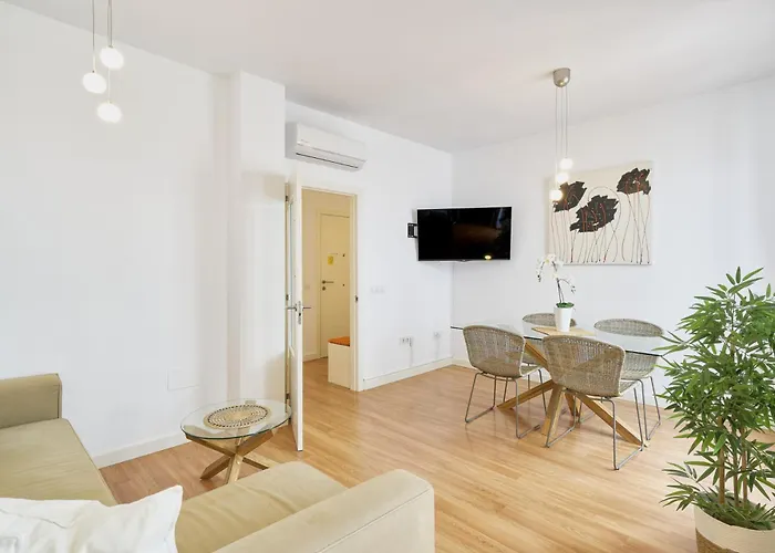 Birgit In By Solaga Homes * Màlaga